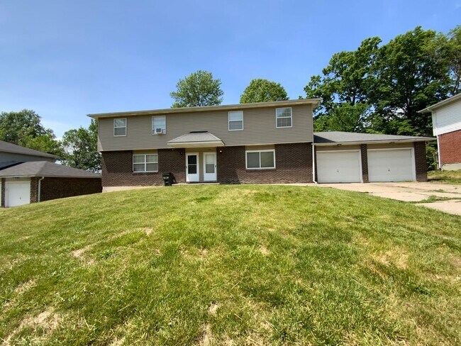 Photo - 409-411 Brewer Dr Unit 409