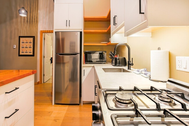 Photo - 421 2 Avenue-SI ID1386643P Unité SI ID1386643P