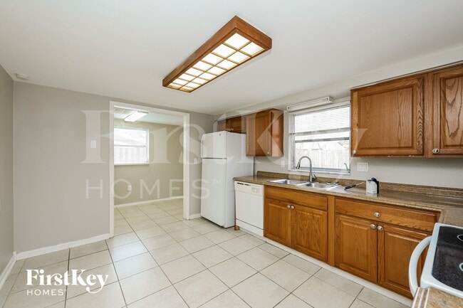 Photo - 7725 Ilex Dr