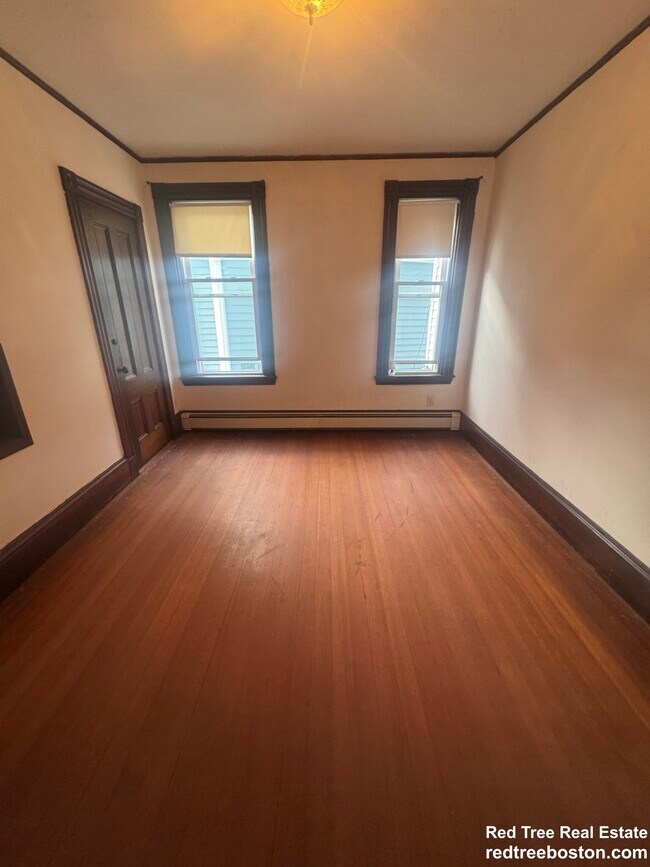 Photo - 86 Chestnut Pl Unit 2