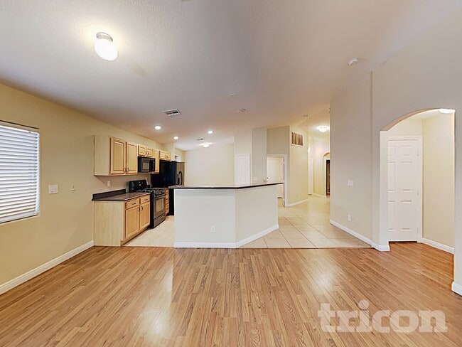 Photo - 2771 Bridleton Ave