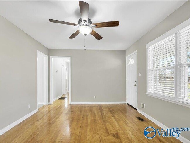 Photo - 315 Jack Coleman Dr NW