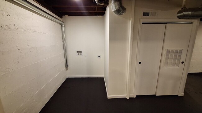 Photo - 3044 N 12 St