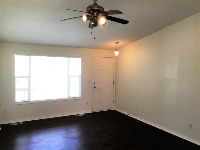 Photo - 98 N Cimarron Ct