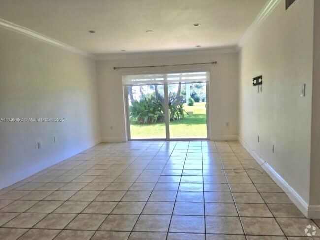 Building Photo - 7480 Miami Lakes Dr Unit G104 Rental