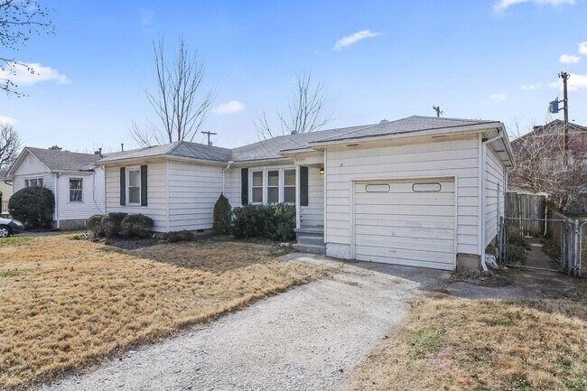 Photo - 3934 S Detroit Ave