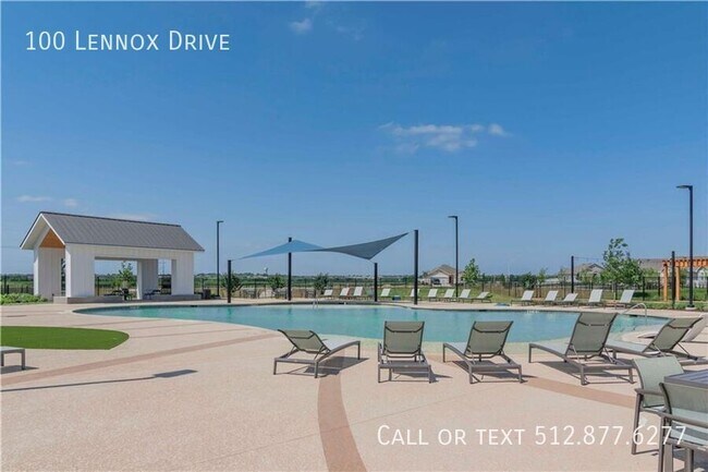 Photo - 100 Lennox Dr