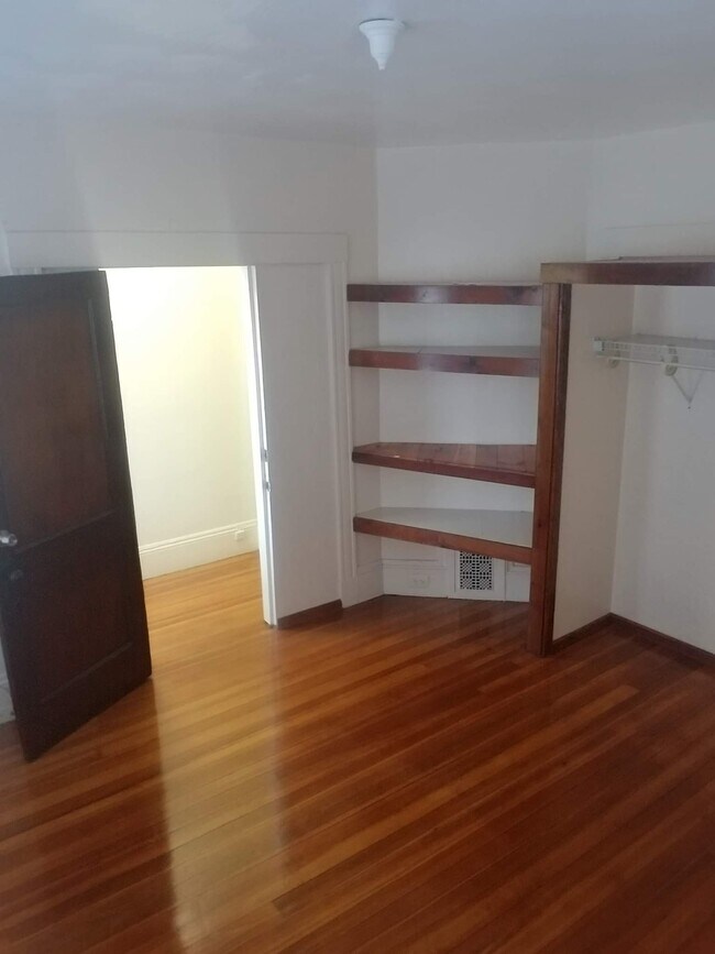 Photo - 16 Vermont Ave