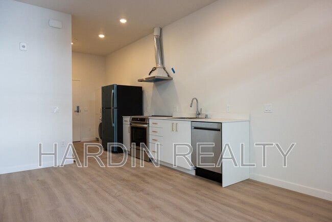 Photo - Studio30 Residences