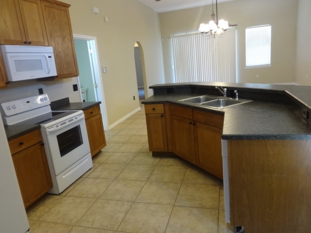 Photo - 2395 Key Ave