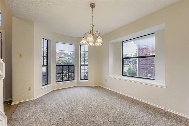 Photo - 325 Leisure Ln