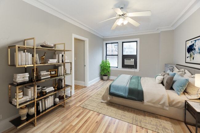 Photo - 443 Wrightwood