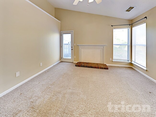 Photo - 1118 Yorkdale Dr