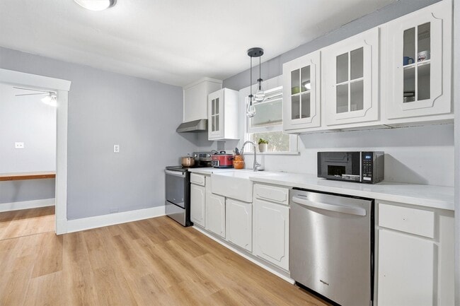 Photo - 304 Bomar St