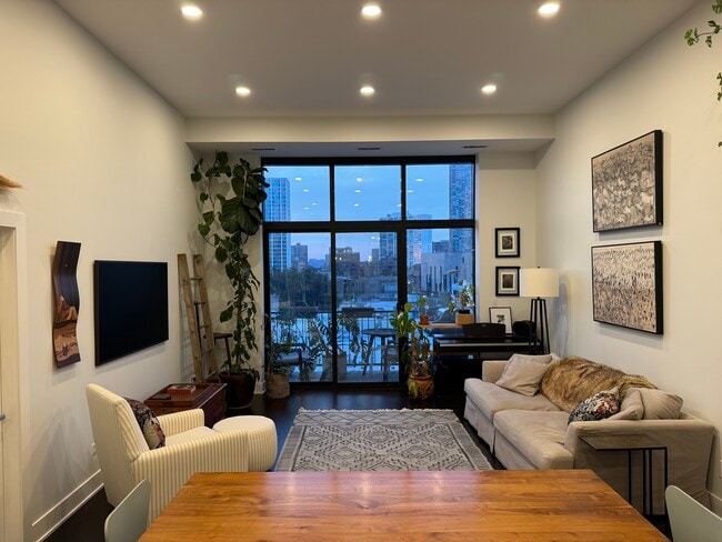 Photo - 3631 N Halsted St Unit 402