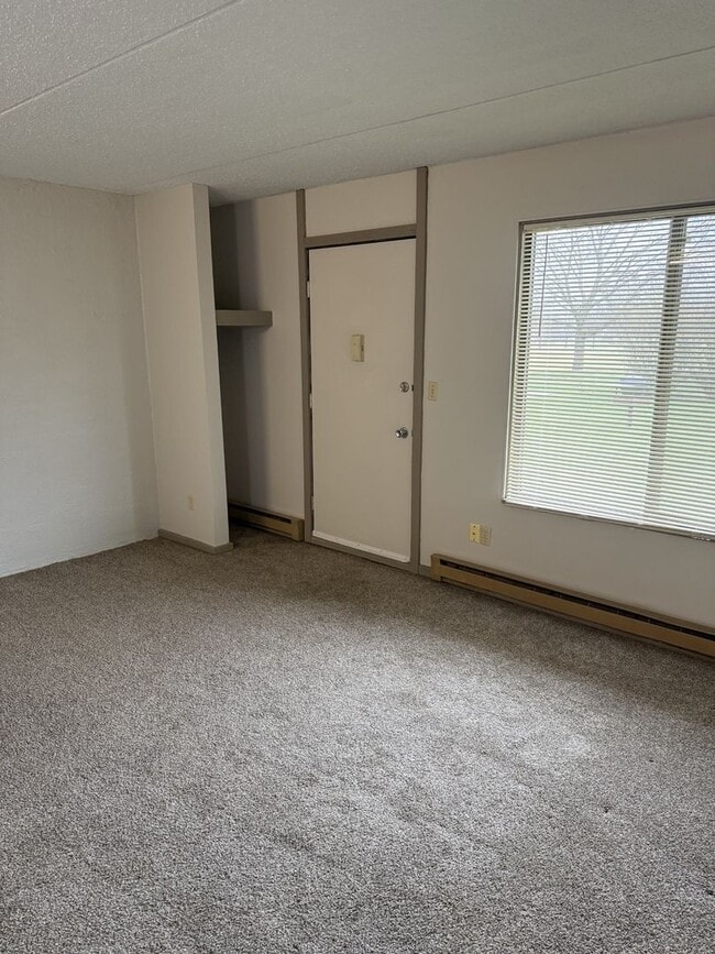 Photo - Brookside Apartments
