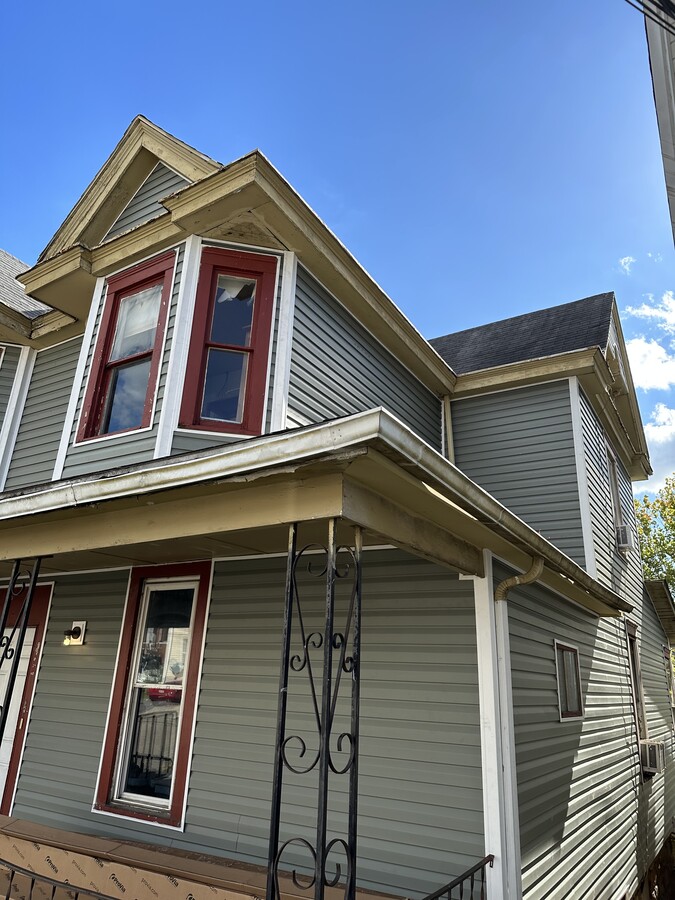 Photo - 386 Forest Ave