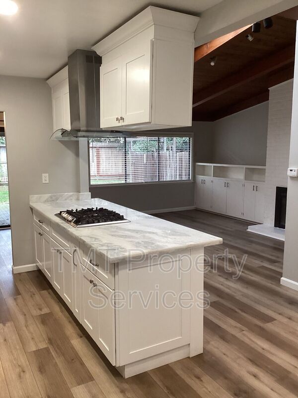 Photo - 2217 W Polk Way