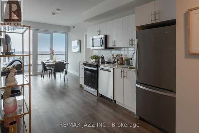 Photo - 80 Bond St E Unité 706