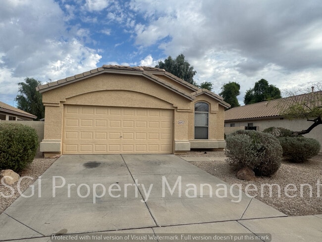 Building Photo - 15972 W Latham St Rental