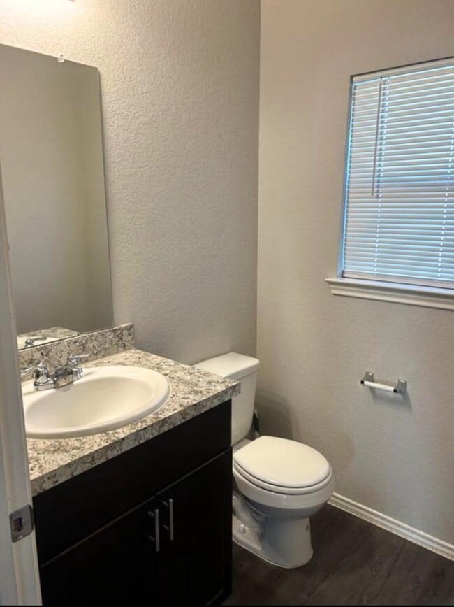 Photo - 25479 Carnation Ct