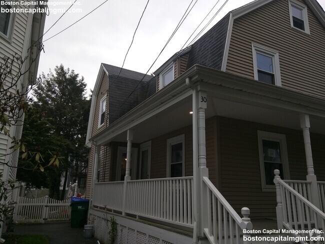 Building Photo - 30 Touro Ave Unit 1 Rental