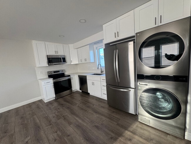 Photo - 10 Bouton St