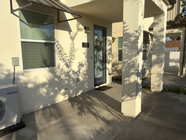 Photo - Division & Highland Rowhomes