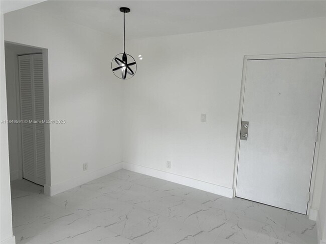 Photo - 450 NW 20th St Unit 1020