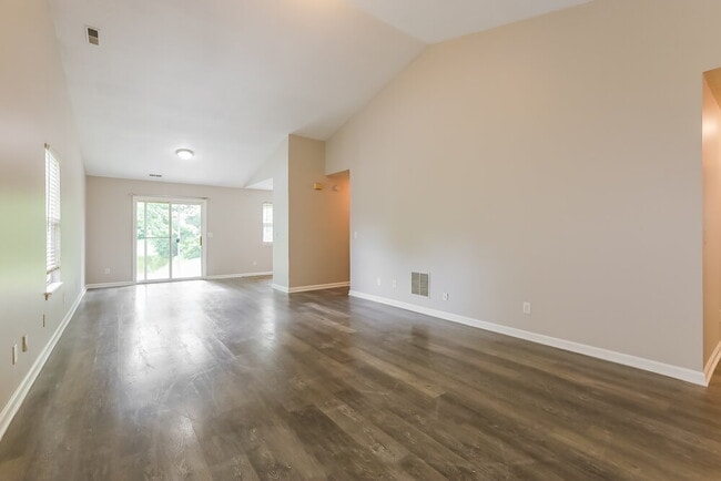 Photo - 1852 Kayla Dr