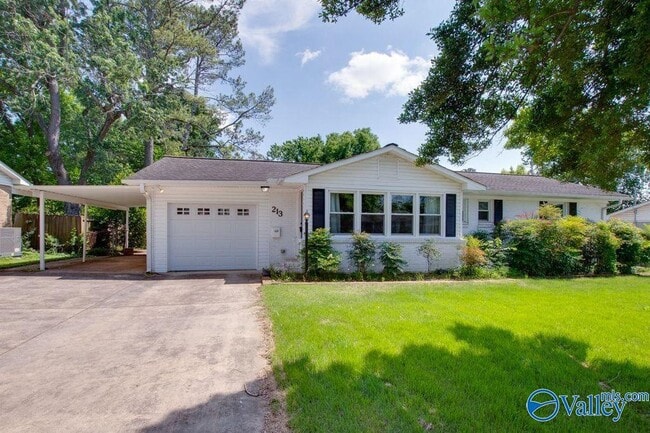 Photo - 213 Drake Ave SW