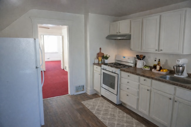 Photo - 2647 Edwin St Unit #2