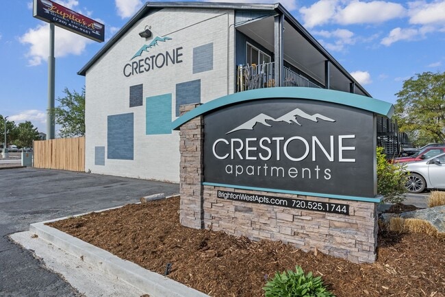 Crestone Apartments