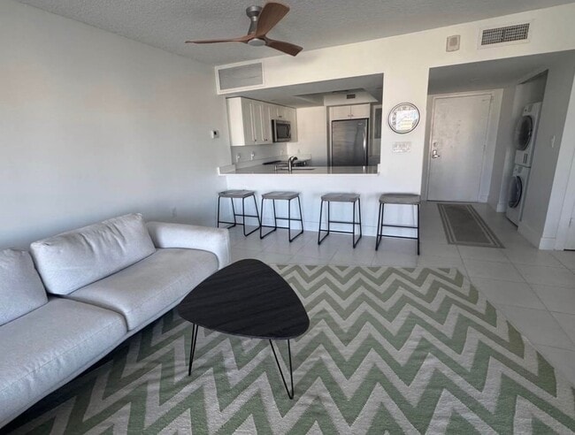 Photo - 3000 E Sunrise Blvd Unit 17F
