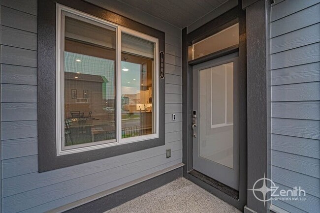 Photo - 10004 NE 134th Ave