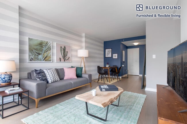 Photo - 500 W 56th St Unidad FL18-ID125