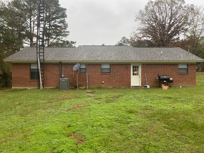 Photo - 7403 Pleasant Rdg Rd