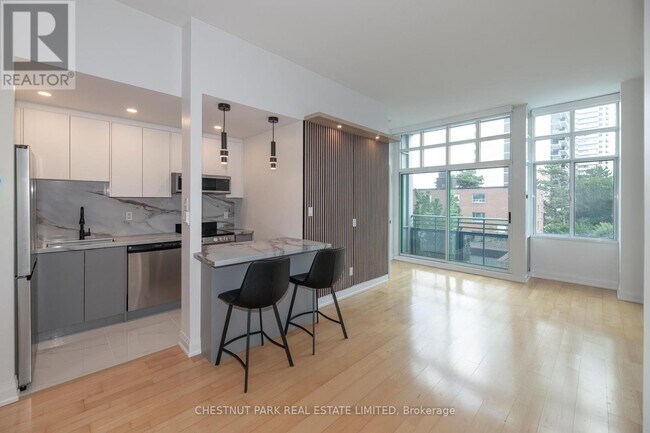Photo - 1901 Yonge St Unit 302