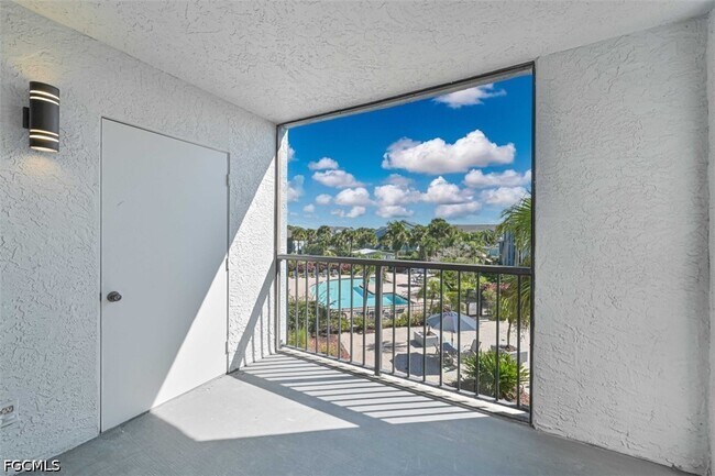 13521 Eagle Ridge Dr Unit 136