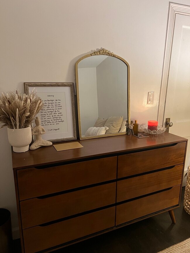 Photo - 5011 N Lawndale Ave Unit 2