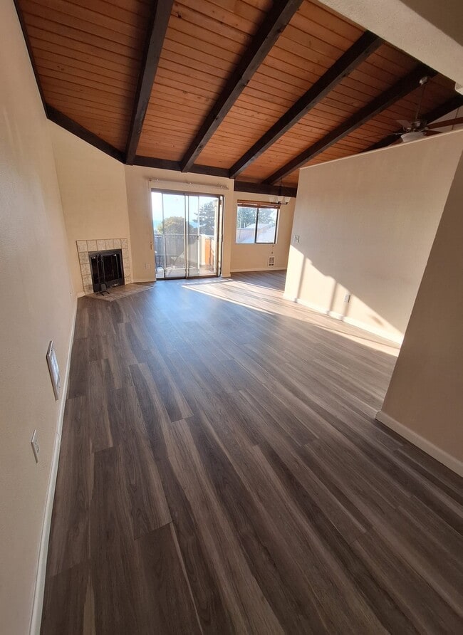 Photo - 2020 Grant Ave S Unidad L306 Rental
