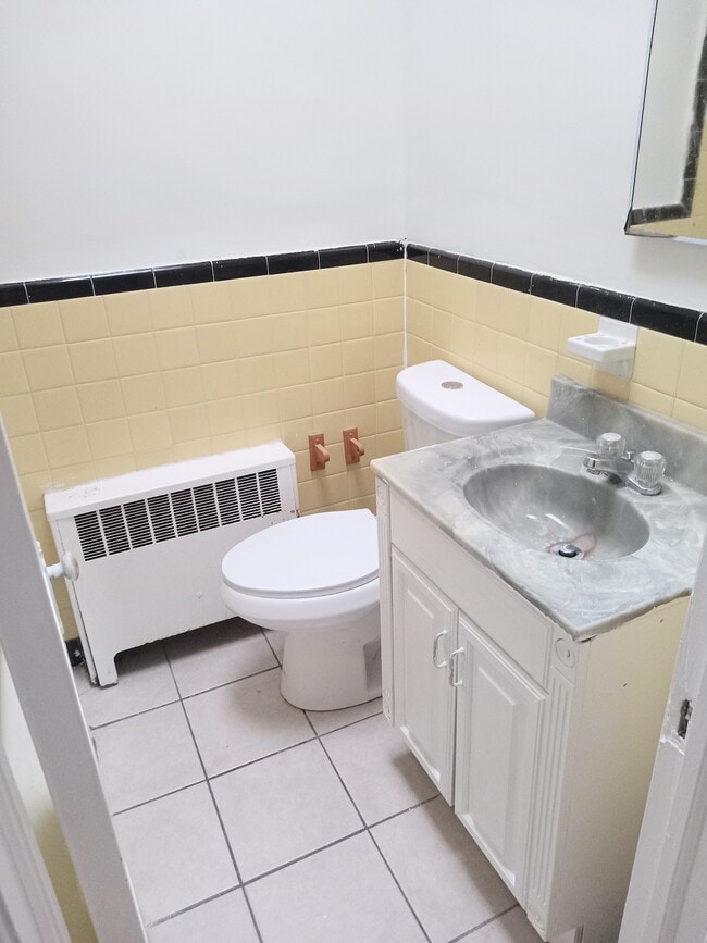 Photo - 1051 Rosalie St House