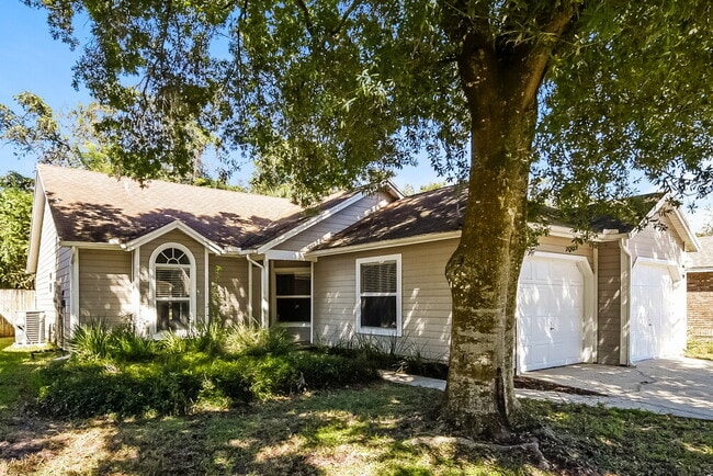 Photo - 7757 Fox Knoll Pl Casa