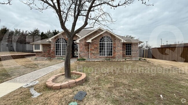 Building Photo - 1001 Mateo Cir Rental