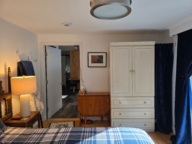 Photo - 167 Howard Rd Unit 2