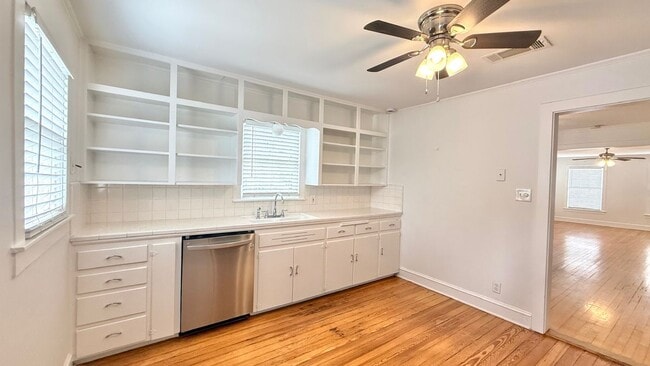 Photo - 820 N 5th St