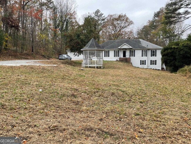 Photo - 945 Rock Chapel Rd House
