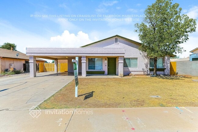 Building Photo - 708 S Windsor Rental