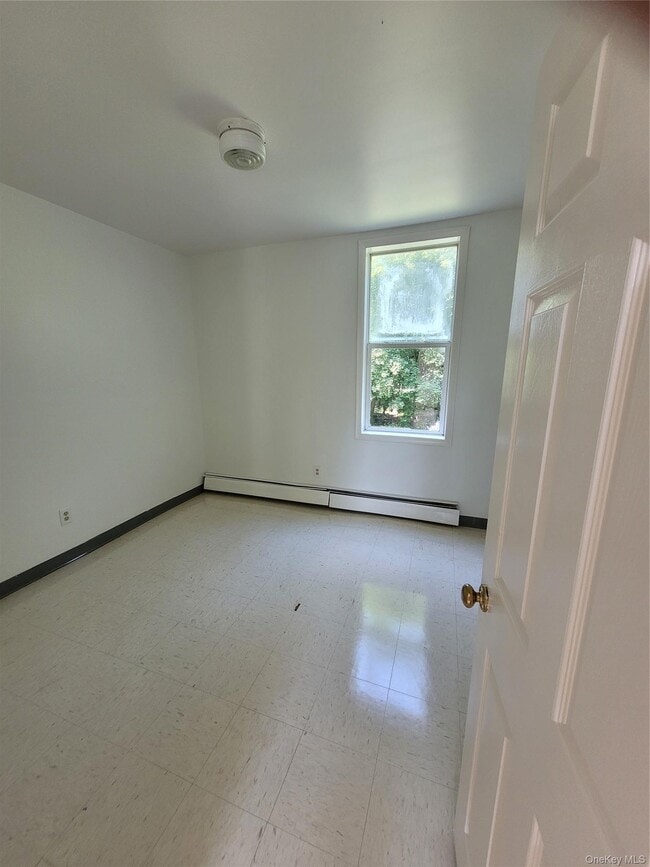 Photo - 11 Fallkill Ave