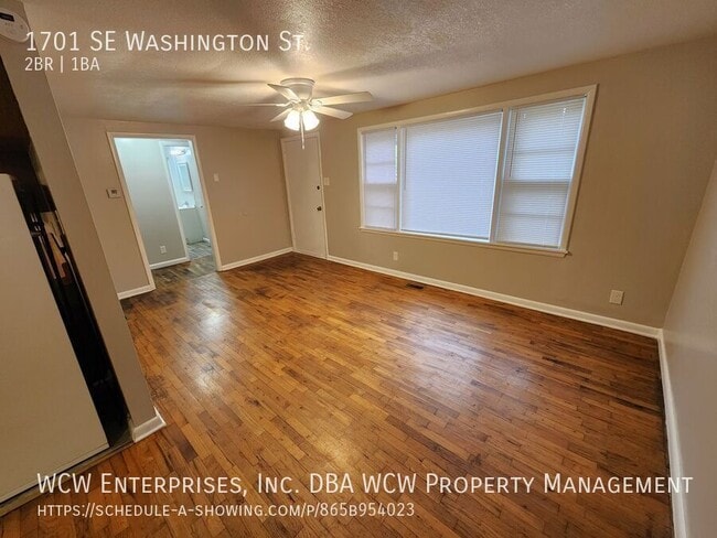 Photo - 1701 SE Washington St
